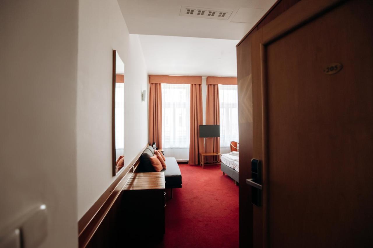 ホテル アルトン プラハ エクステリア 写真